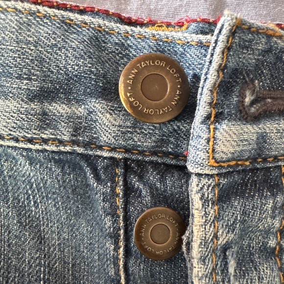 Ann Taylor Loft Women’s jeans size 10 - Picture 3 of 10